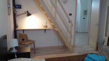 2 Schlafzimmer, BĂŒgeleisen/BĂŒgelbrett, BettwĂ€sche, Rollstuhlgeeignet