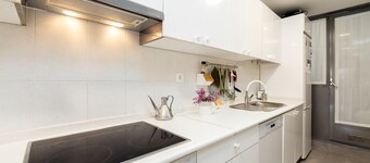 Modern apartment in Bouzas.  Garage