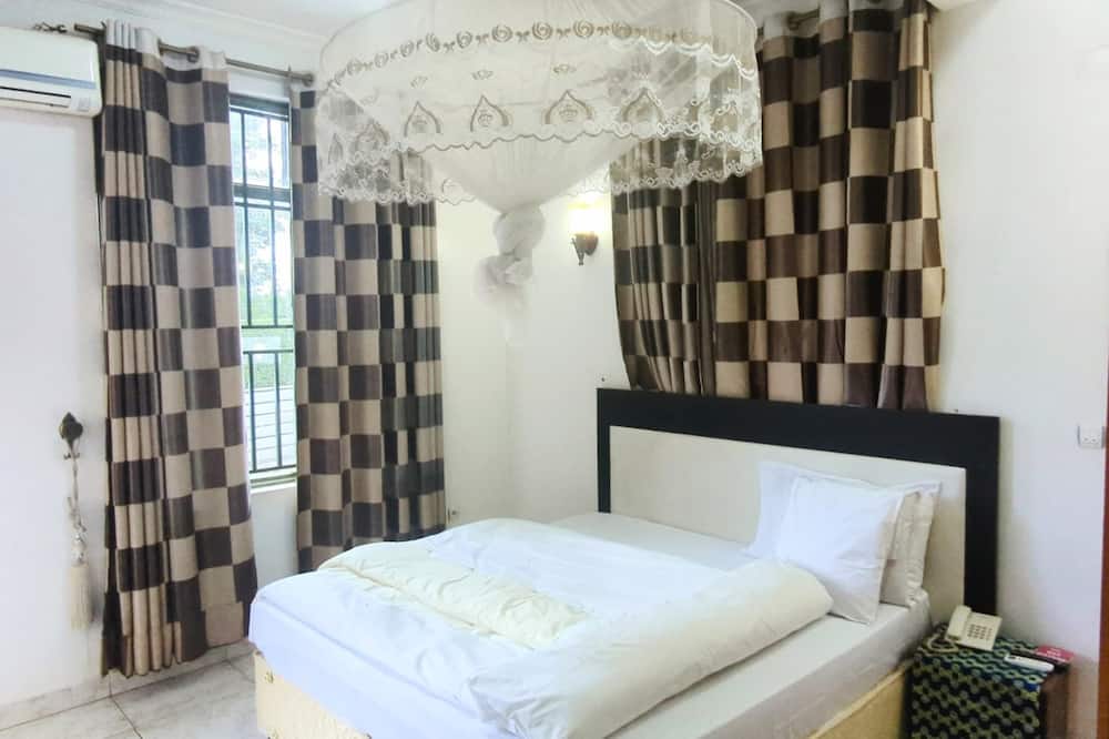 Silver Hotel
