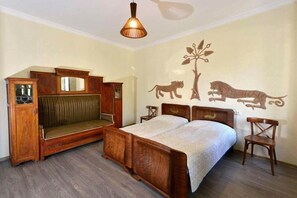 1 Schlafzimmer, Bügeleisen/Bügelbrett, kostenlose Babybetten