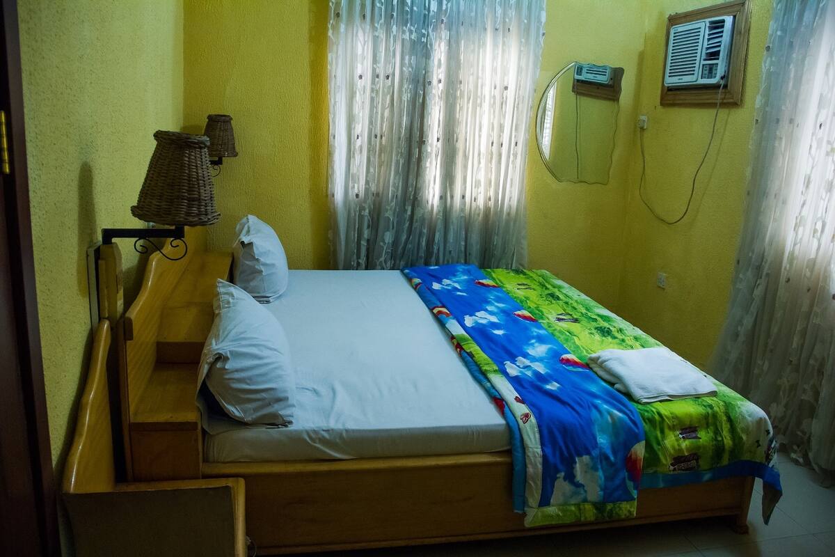 Standard Double Room | Bed sheets