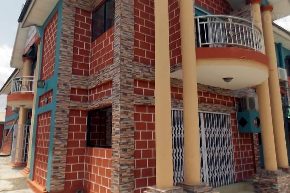 SureRest Hotel & Suites
