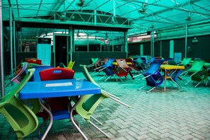 Breakfast area - De Web Hotel & Lodge (Lagos)