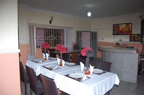 Restaurant - Bella Rose Hotel (Lagos)
