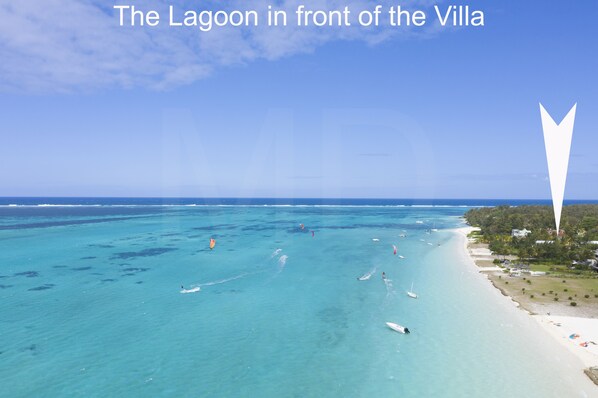 Beach nearby, sun-loungers, beach towels