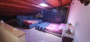 1 chambre, fer et planche à repasser, Wi-Fi gratuit, draps fournis