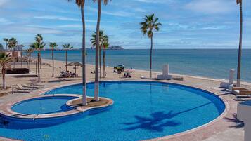 Una piscina riscaldata