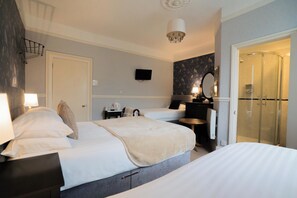 Familienzimmer, mit Bad (Room 1)