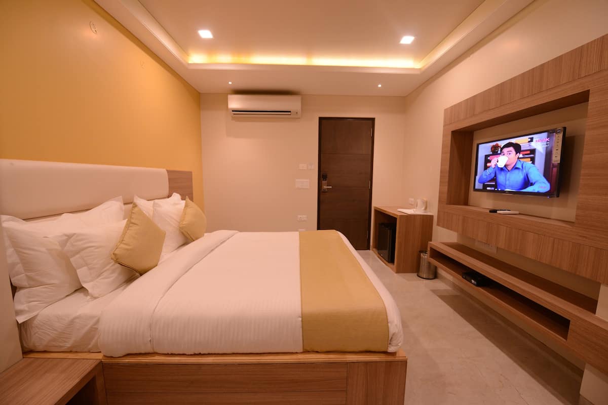Quarto luxo | Roupas de cama premium, frigobar, cofres nos quartos, escrivaninha