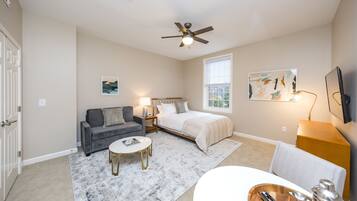 Studio suite | 1 slaapkamer, luxe beddengoed, individueel gedecoreerd