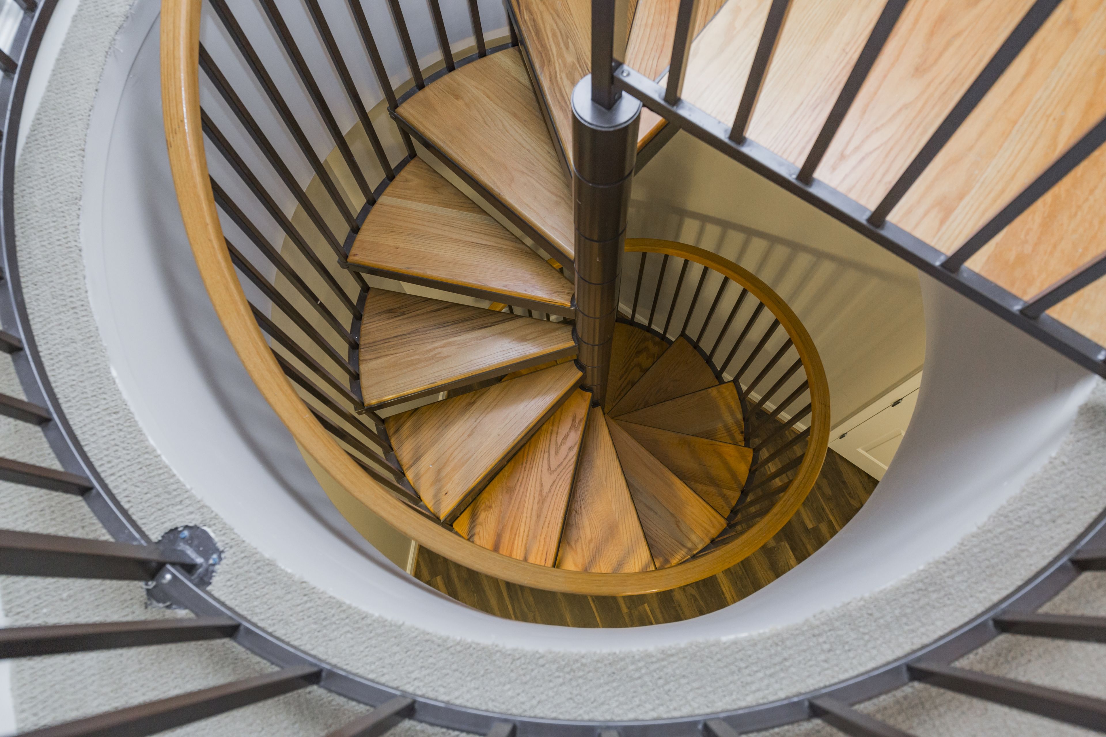 1 多间卧室、高档床上用品、特色装修、特色家居