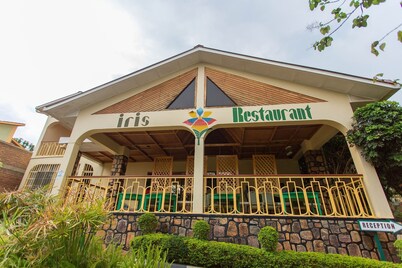 IRIS Guesthouse