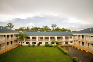 บริเวณภายนอก