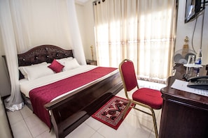 Room - Sir Jose Hotel (Kampala)