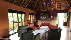 Ảnh chưa phân loại, 2 trong số 24 ảnh, nút