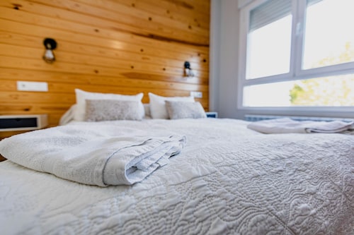 MARTA HOUSE. Newly renovated apartment. Free garage.