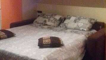 1 Schlafzimmer, Bügeleisen/Bügelbrett, Bettwäsche