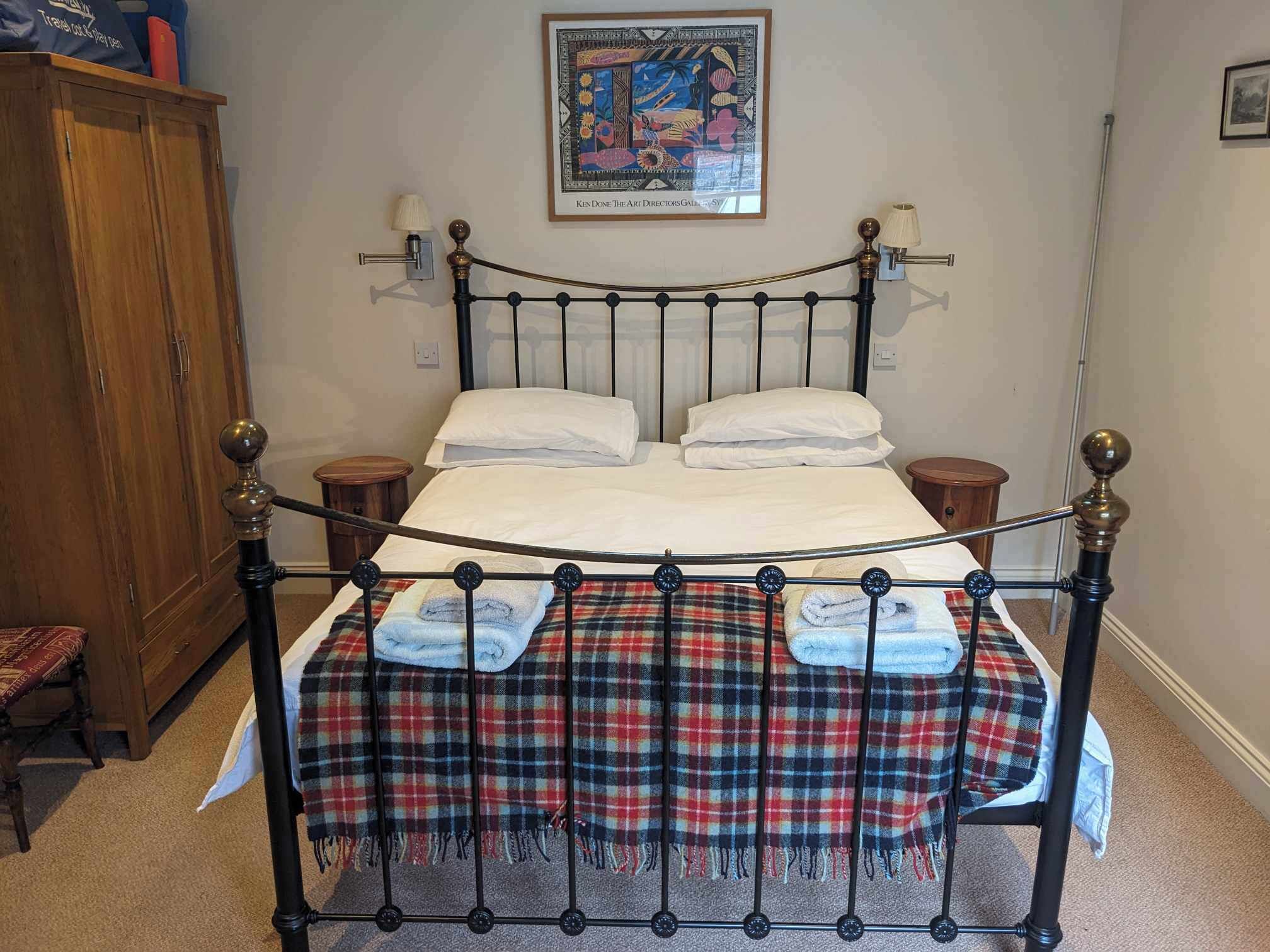 3 dormitorios, tabla de planchar con plancha, wifi y ropa de cama