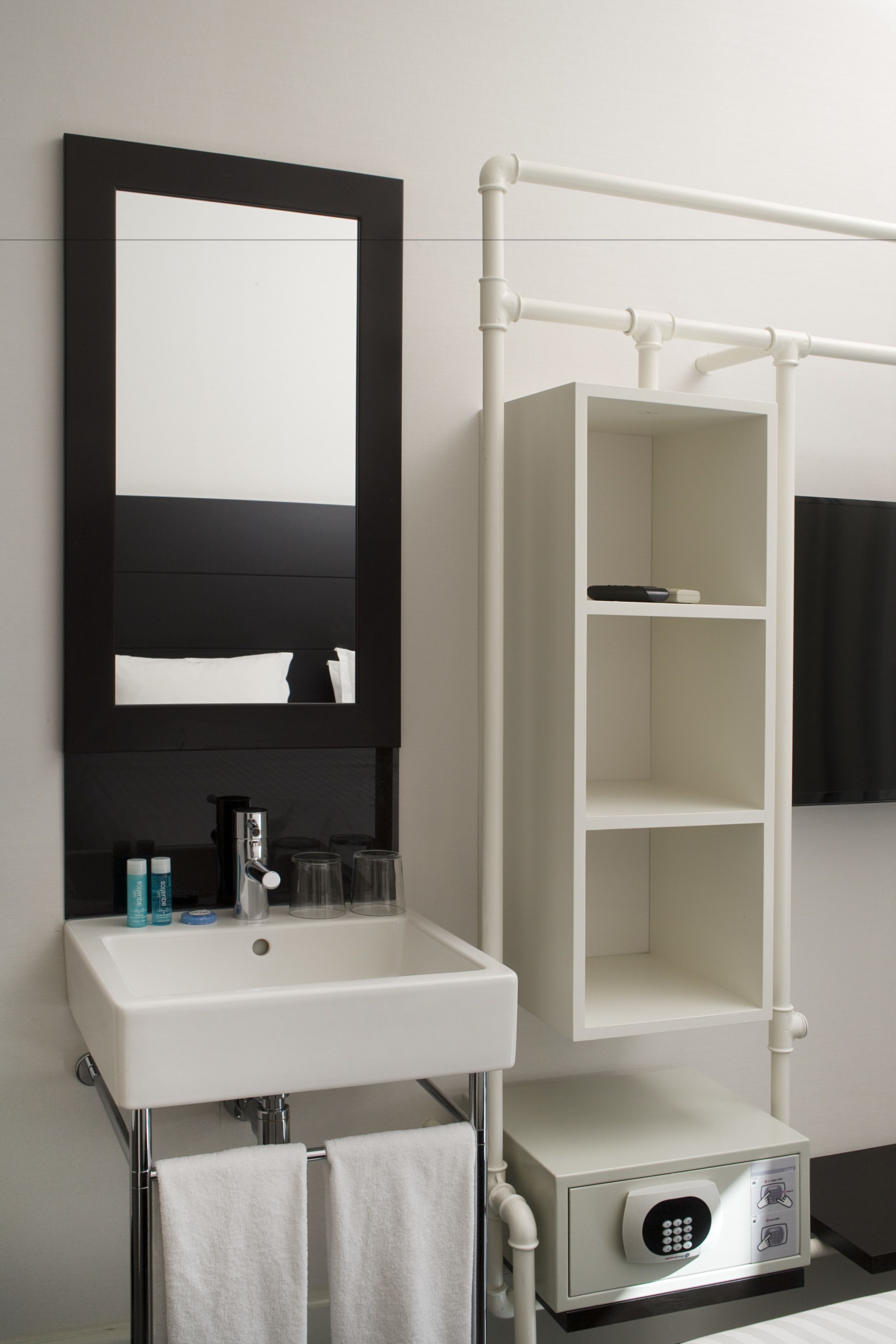 shower, rainfall showerhead, eco-friendly toiletries, hair dryer