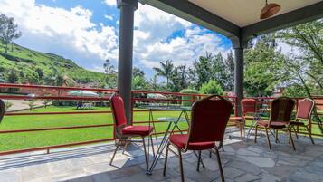 Tägliches inbegriffenes einheimisches Frühstück