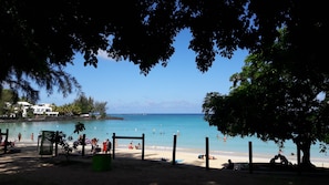 Playa en los alrededores