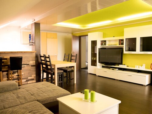 Rural idyll with advantageous proximity to Neumarkt and Nuremberg