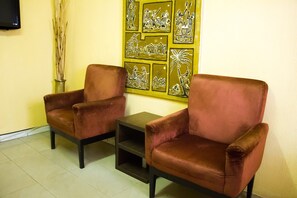 تفاصيل الفندق من الداخل