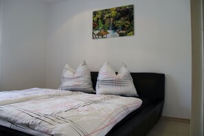 1 slaapkamer, reisbedje, wifi, beddengoed