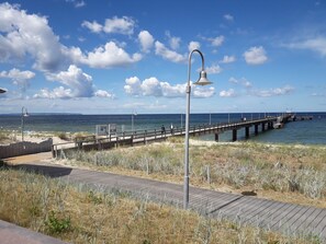 Una spiaggia nelle vicinanze