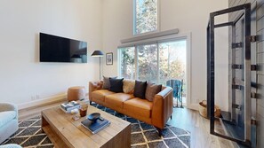 Smart-tv en een open haard