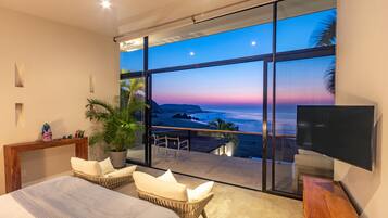 3 soverom, skrivebord, wi-fi (inkludert) og sengetøy