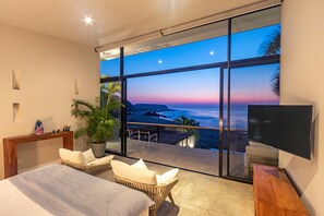 3 chambres, bureau, accès au Wi-Fi (inclus), literie fournie