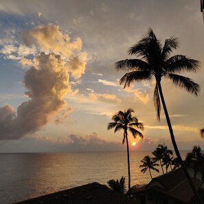 Beach/ocean view - Sunset Kahili 304 with Spectacular Ocean Views ... In Sunny Poipu (Poipu)