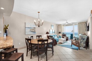 Interior - 0507 - Fresh and Fun Coastal Condo (Panama City Beach)