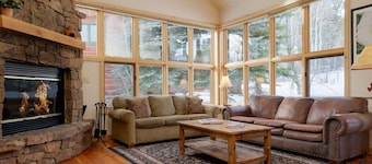 3bd / 3ba Moose Creek 12: 3 BR / 3 maisons de ville Ă Teton Village, 7 personnes