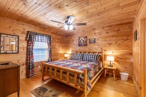 4 bedrooms, free WiFi, bed sheets