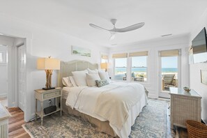 5 chambres, fer et planche à repasser, Wi-Fi gratuit, draps fournis