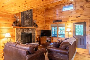 TV connectée, cheminée