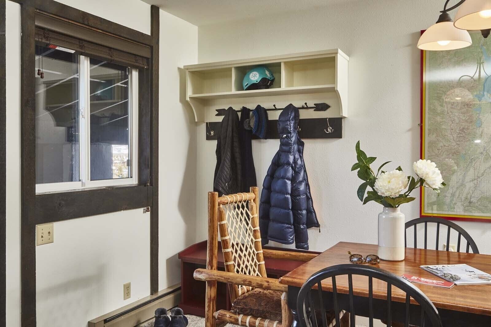 JHRL - Tensleep B14, Cozy condo with skier shuttle access