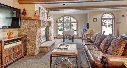 River Run Penthouse/Access to Pool and Hot Tubs/2 Minute Walk to Gondola