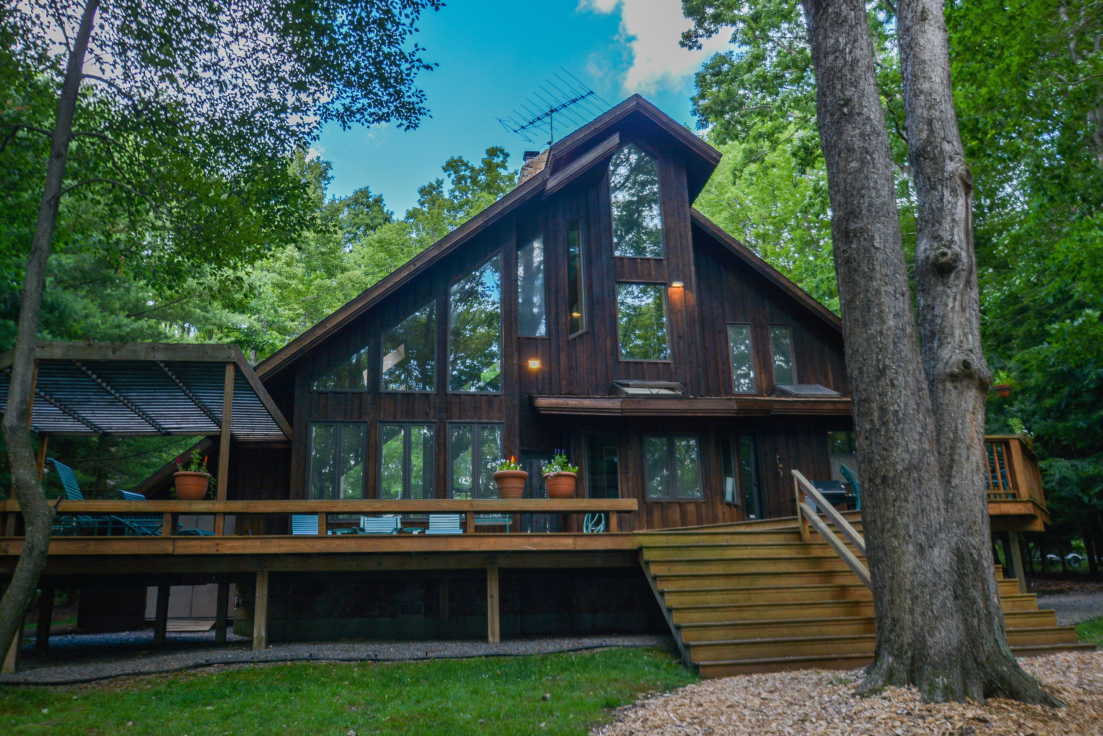 Shoreline Chateau | Private Dock, Fire Pit, Views!