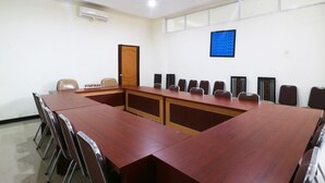 Meeting facility - D'Boegis Hotel (Jakarta)
