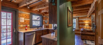 A River Runs Through It  Quaint cabin on Watauga River with Hot Tub  Perfect quiet getaway