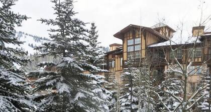 Alpine Creek # 3 - Solitude Resort huoneisto yksinäinen rakennuksessa lähellä Village