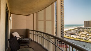 Property grounds - $150 activities - E-gift card when you book - Spacious 4BR  | Large Groups  | M909 (Myrtle Beach)