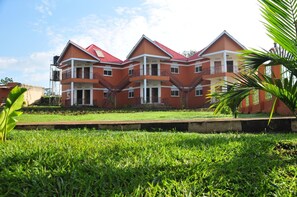 Ngoại thất