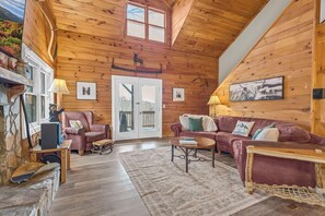 TV, fireplace, DVD player, ping pong