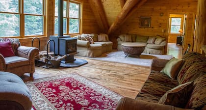7 Makuuhuone 5. 5 Kylpyamme Upea Luxury Log, Reunions & Häät tervetulleita