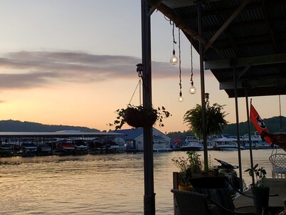 Wake up with the lake as your front yard!  3bd/1bth with land access & boat slip