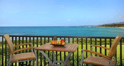 Wailua Bay View 108 Oceanfront, Ground floor condo centrally located